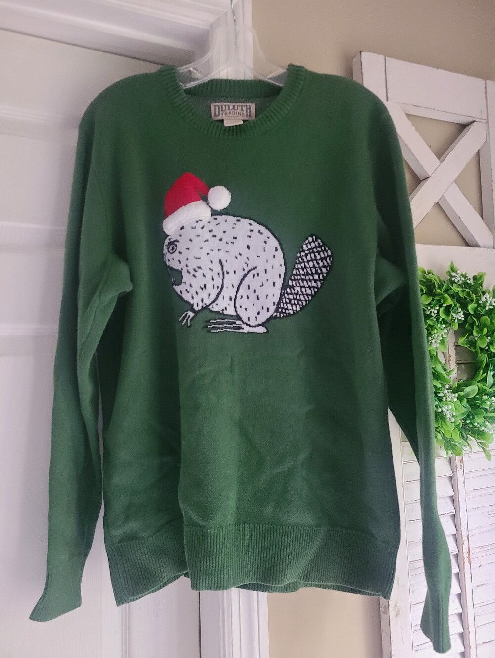 Duluth Trading Company "Ugly Beaver" Green Christmas Sweater Sz Large Santa Hat